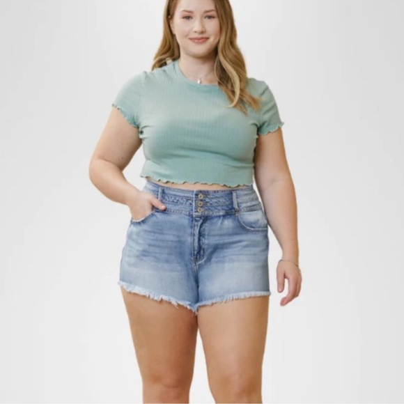 NWT KanCan plus size shorts - Picture 2 of 16